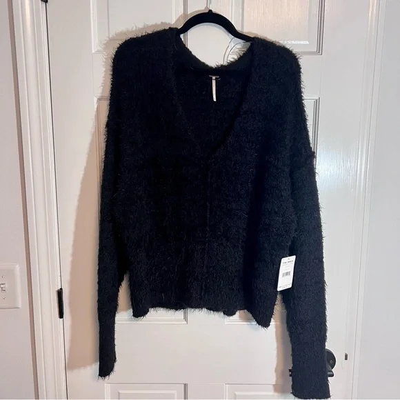 Free People | Icing V-Neck Sweater, Black, Size M - NWT - Picture 4 of 13